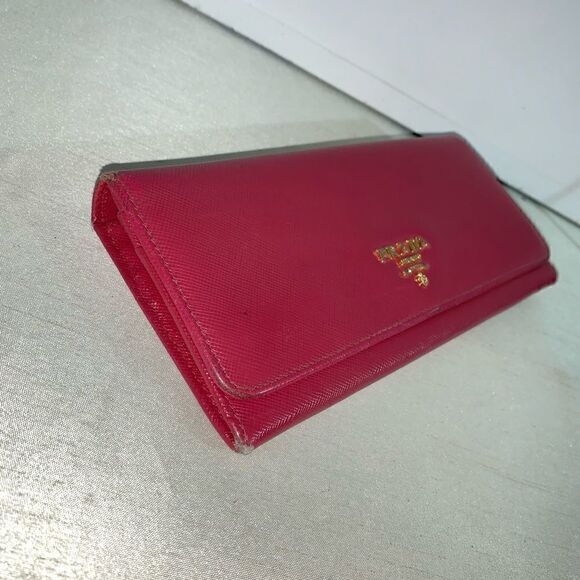 💥AUTHENTIC💥Prada Saffiano Leather Long Wallet - Picture 3 of 9